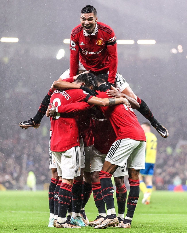 季的表现并 季的表现并