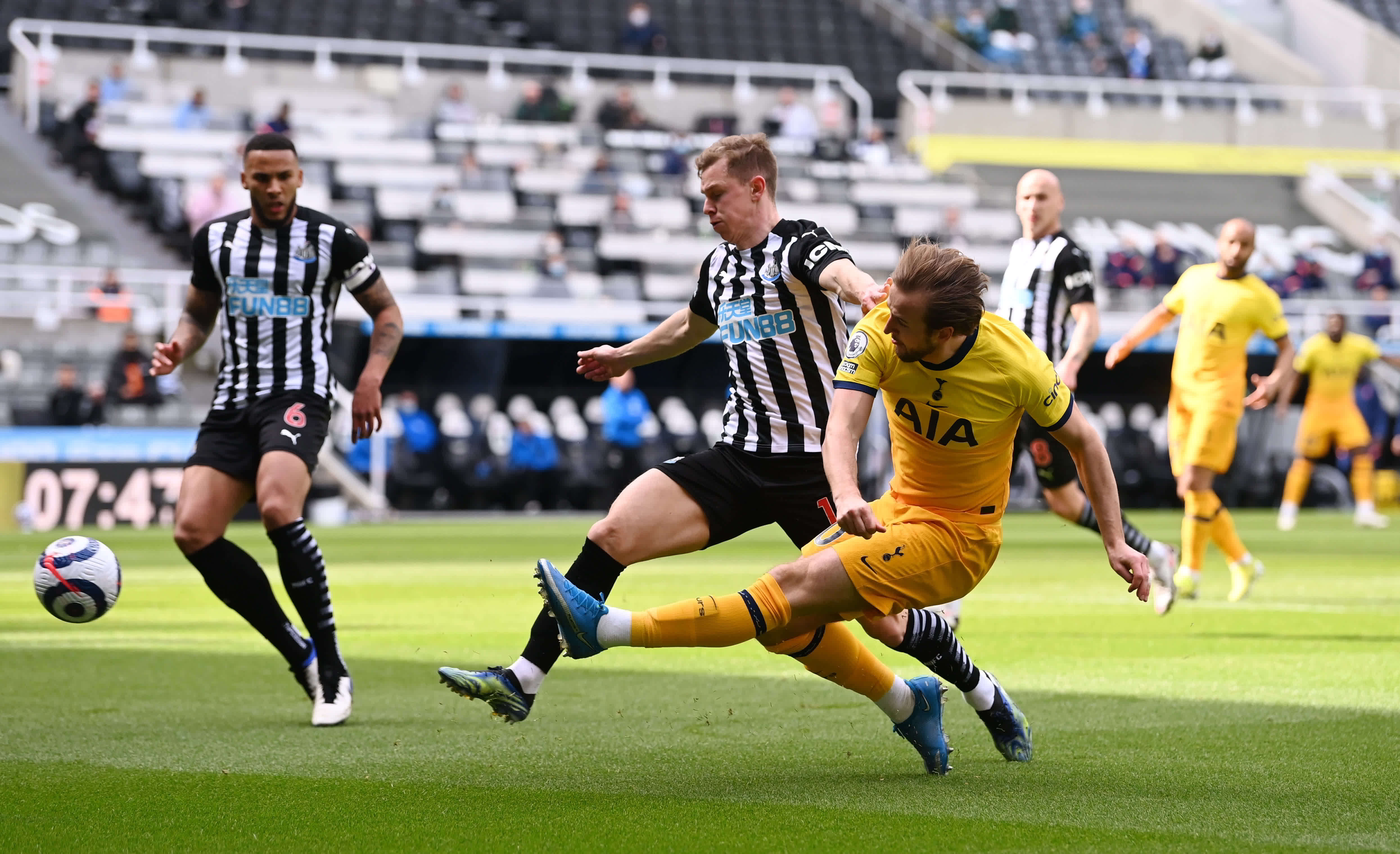 反而因两队 反而因两队